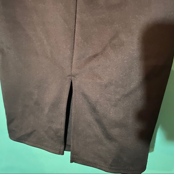 I’m In Love With Derek Black Pencil Skirt - Picture 4 of 5